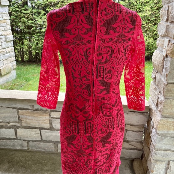 Beautiful lace dress from H&M. - Picture 3 of 7